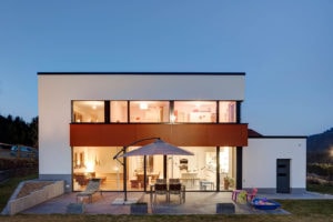 Architektur Einfamilienhaus Nachtaufnahme, Gemeinde Bruch